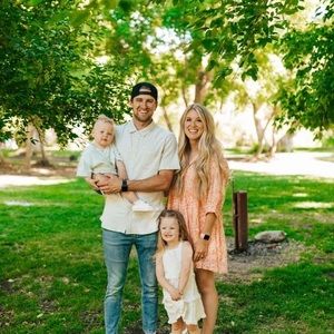 Meet your Posher, Alisha